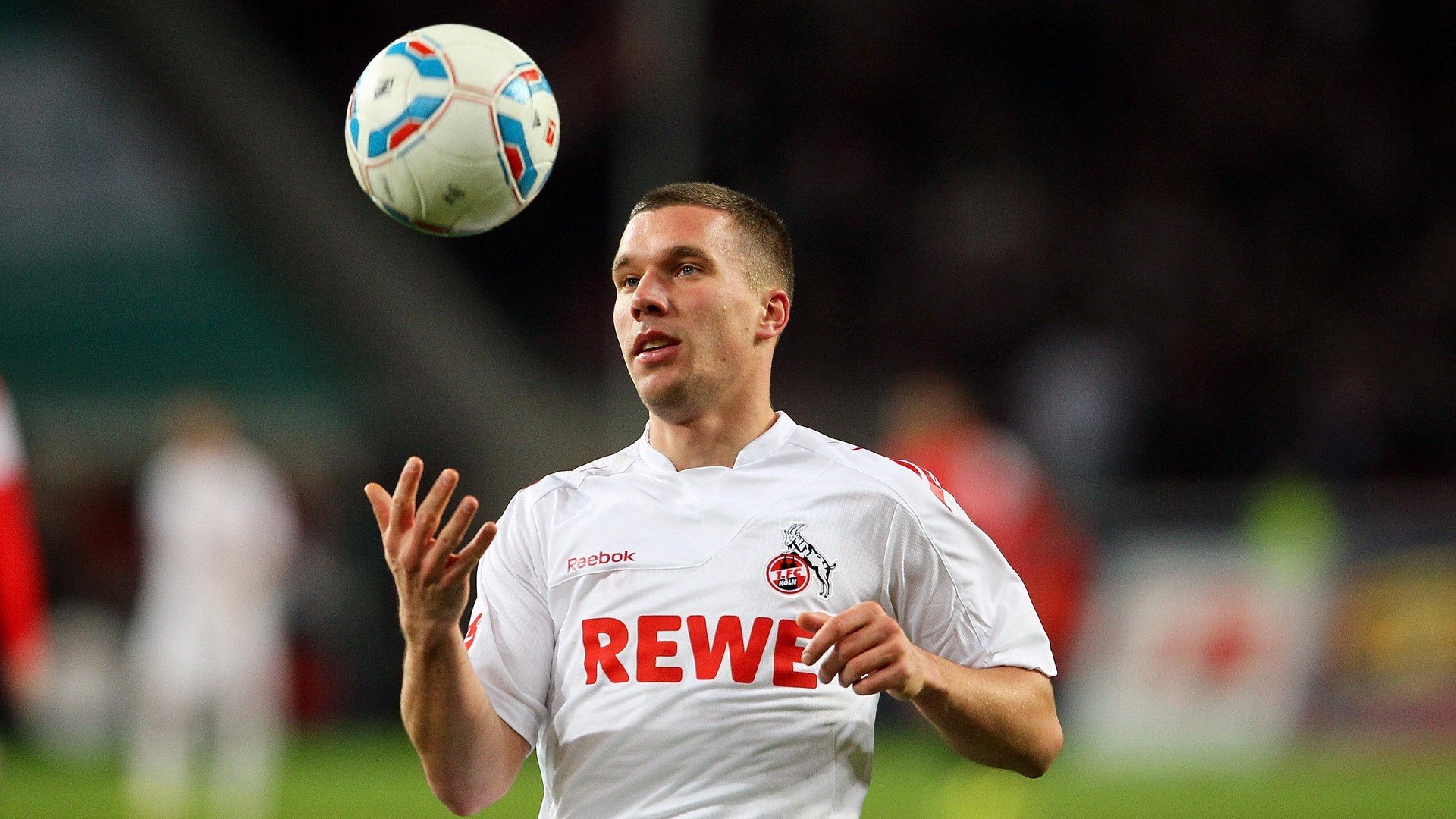 “天灾人祸，无所畏惧！”——面对极端自然的赛车英雄，赛车灾难电影